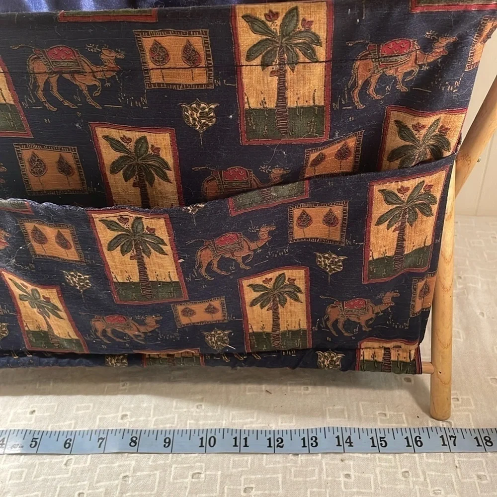 Sewing Camel Ethnic Cloth Print Pocket Yarn Storage Wooden
